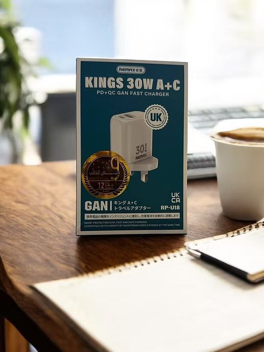 راس شحن REMAX RP-U18 UK